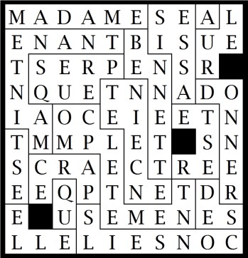 MADAME BENNETT RESTE ASSISE A LEUR DONNER DES CONSEILS PARCE QU'ELLE EST MAINTENANT PRESQUE COMPLETEMENT ENCEINTE