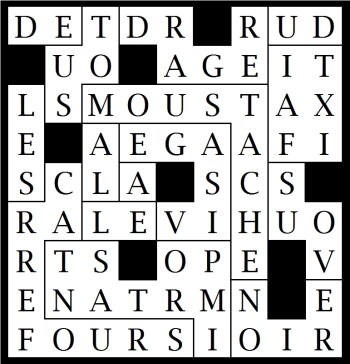 DE TOUS LES CARREFOURS IMPORTANTS LE VISAGE A LA MOUSTACHE NOIRE VOUS FIXAIT DU REGARD